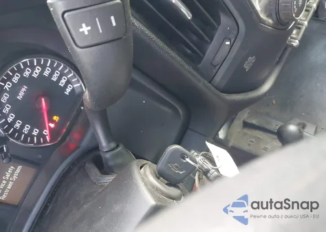 2018 Chevrolet Silverado 1500 Wt z USA, uszkodzony, nr VIN 3GCUKNEC0JG399615